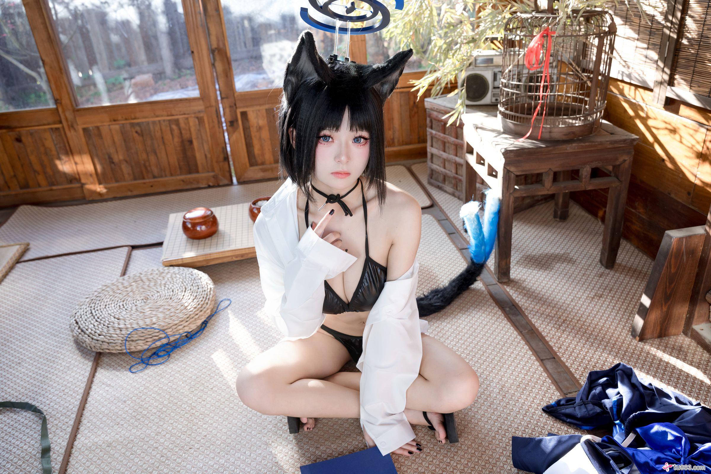 エロ画像 巨乳jk むねちら