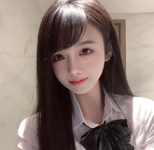 かわいいギャル 巨乳 画像